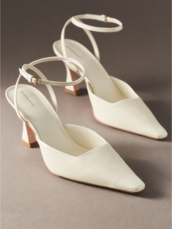 Reformation Shoes - Reformation Natasha Pump White Patent Size 8